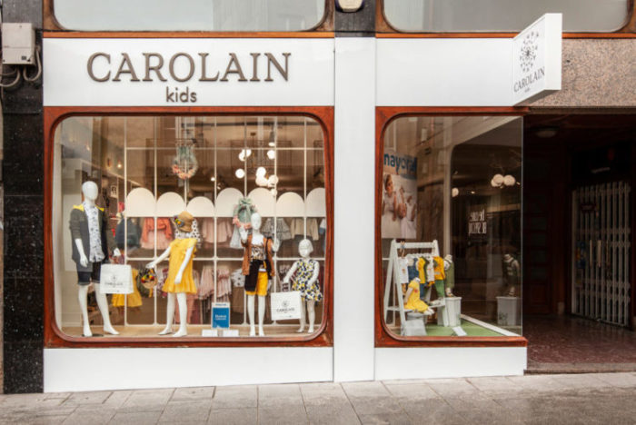 Carolain Kids store window